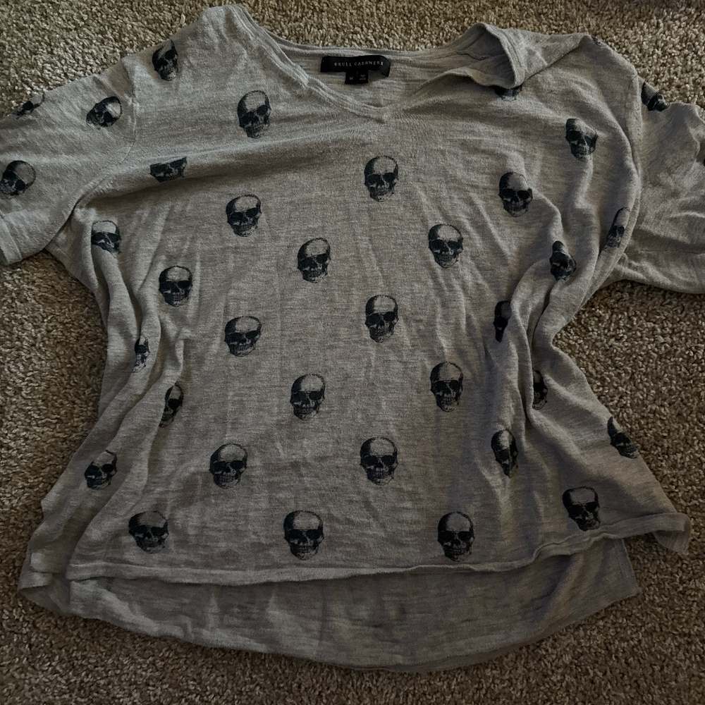 Skull cashmere top